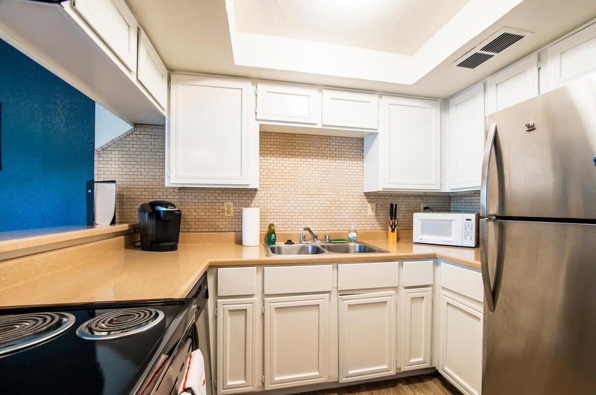 33 Avenida Pool View Studio New To Market Avenida King Bed Ds Casa Grande Exteriör bild
