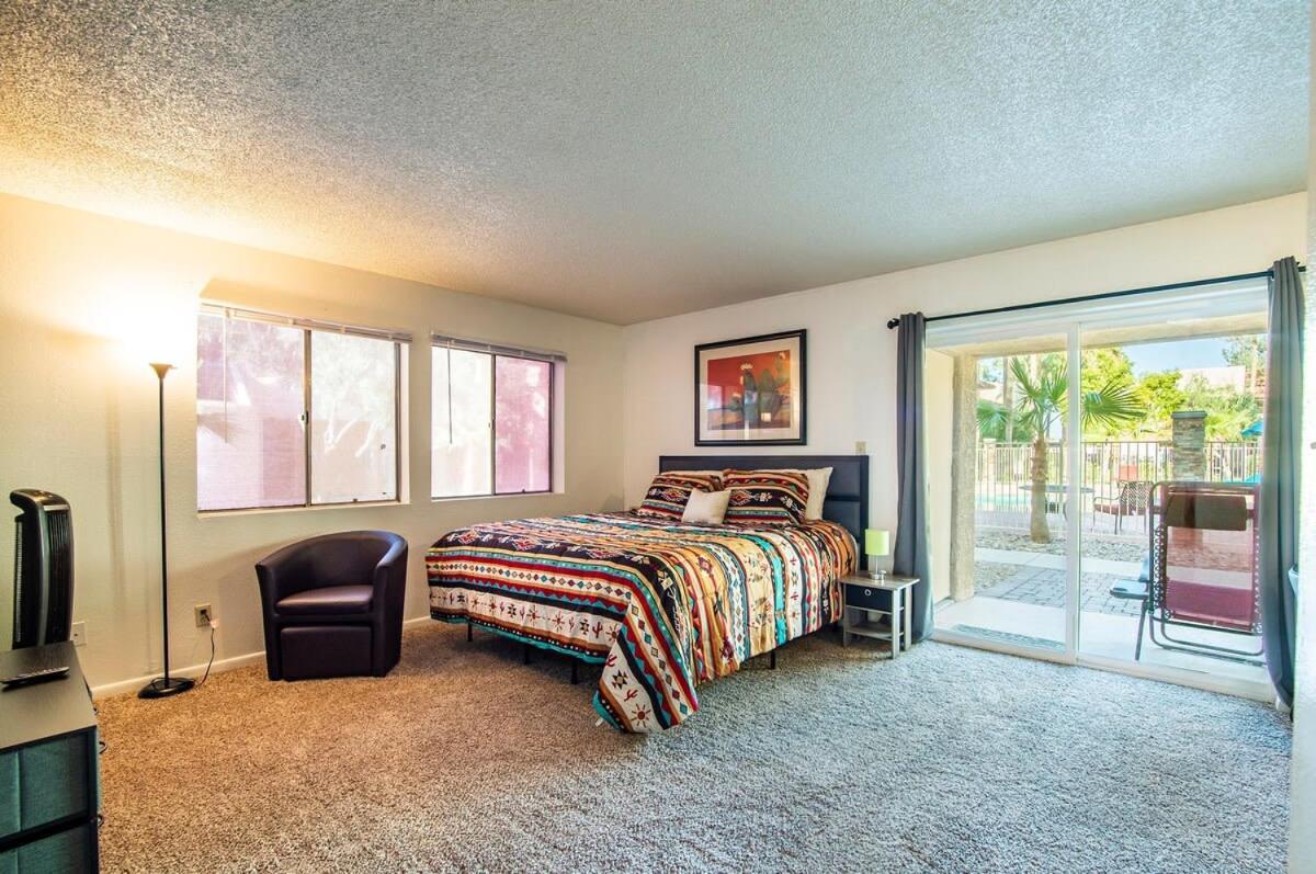 33 Avenida Pool View Studio New To Market Avenida King Bed Ds Casa Grande Exteriör bild